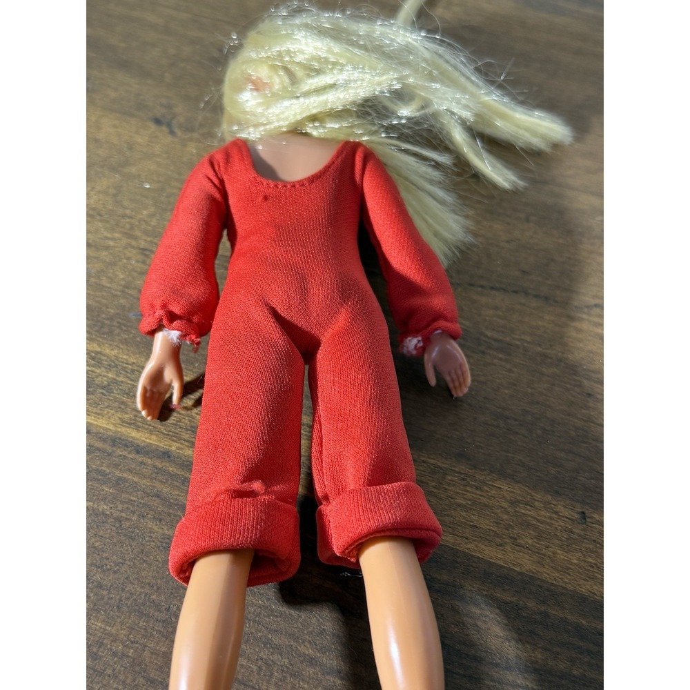 Vintage 70s Mattel Skipper Doll Blonde Bangs Blue Eyes Red Jumpsuit Retro⁠ - Picture 4 of 14